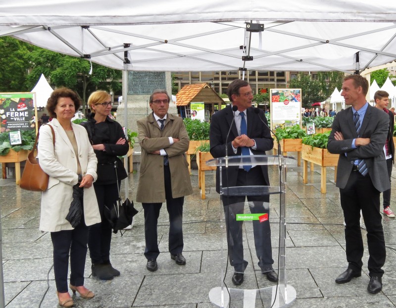 Inaug.Ferme en ville016